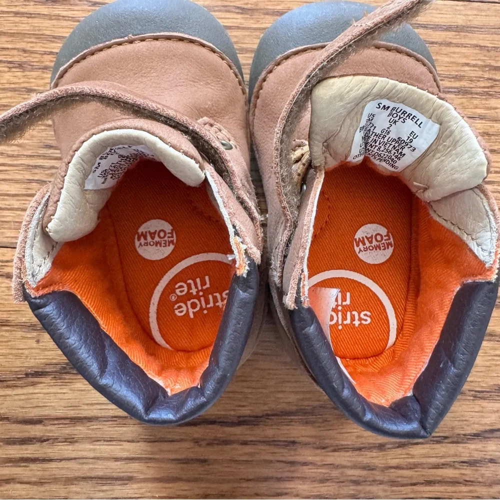 Baby size 3 Stride Rite soft motion Burrell Boys Leather Boots Tan - NEW